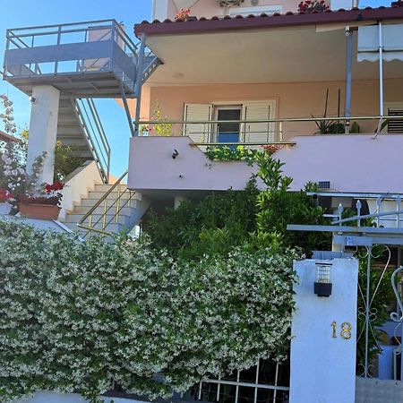 Ferienwohnung Priam Garden Durrës Exterior foto